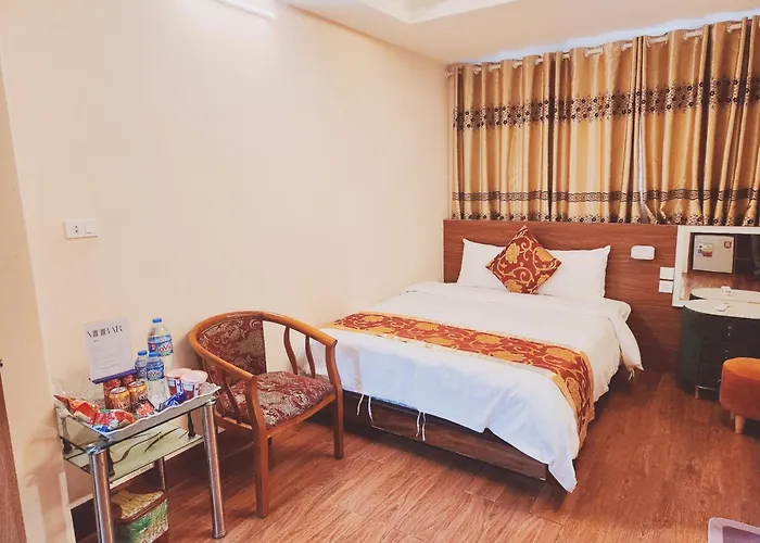 Urban Alley Hotel
